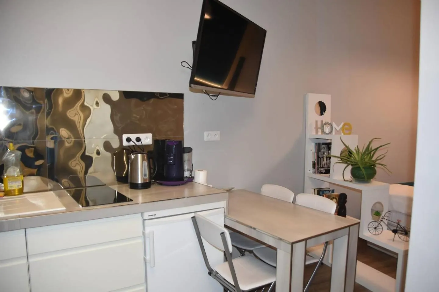 Home In Paris Trocadero Nice Flat Near Eiffel Tower 0*,  Frankreich