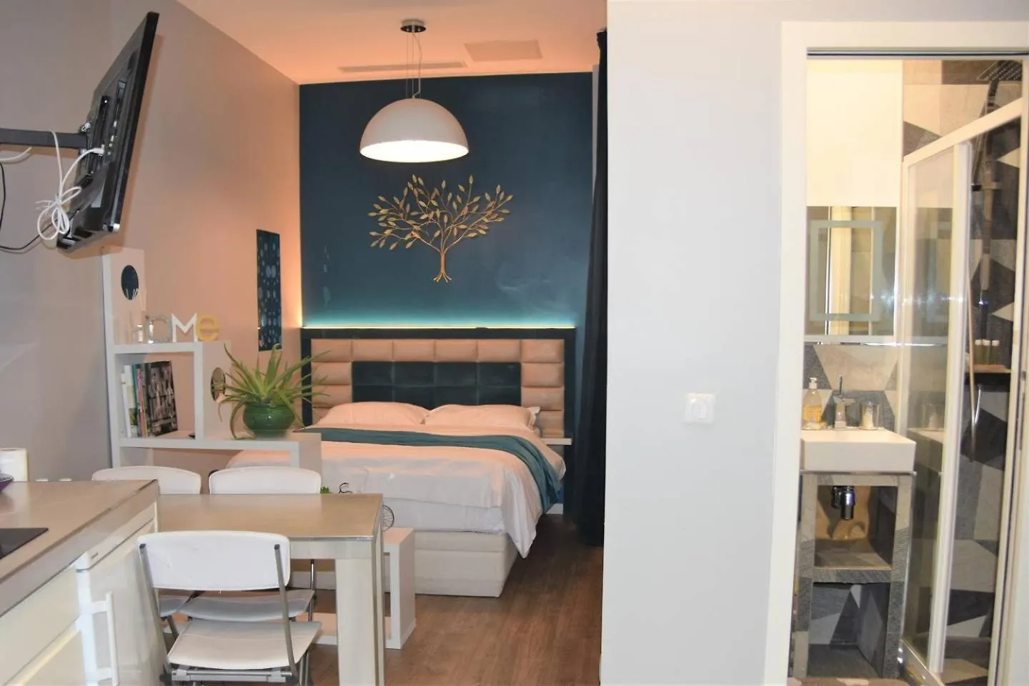 Home In Paris Trocadero Nice Flat Near Eiffel Tower 0*,  Frankreich